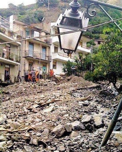 Un temporal de lluvias provoca un alud en Sicilia y deja 20 muertos