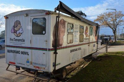 El quir�fano m�vil atender� en el barrio puerto durante agosto