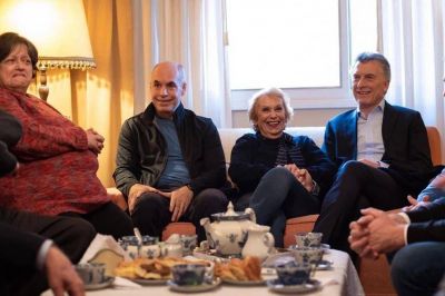 Los livings de Larreta, la otra v�a para llegar a los desencantados