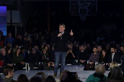 Montenegro present� sus propuestas y asegur� que �Mar del Plata tiene todo para crecer�