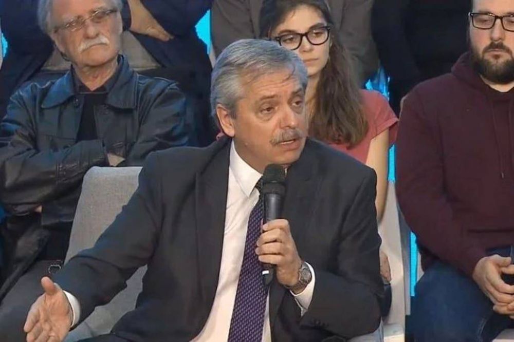 Una serie de traspi�s del kirchnerismo generaron reacciones oficialistas