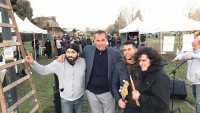 La Plata: Desde Meridiano V, Guillermo Escudero present� su plataforma cultural