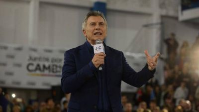 Macri cerr� en Rosario vinculando a los sindicalistas con las mafias