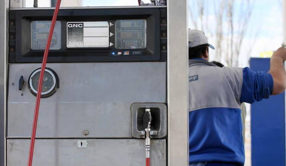 Estacioneros conf�an que en 2020 el costo del GNC ser� un 20 por ciento m�s barato