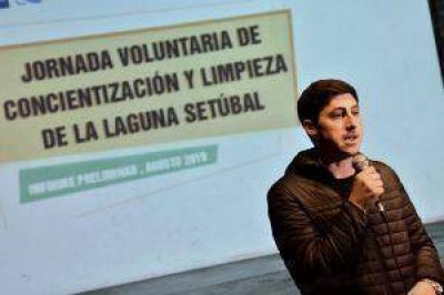 Garibaldi: �En s�lo 3 horas se juntaron 522 kg de residuos de la Laguna Set�bal�