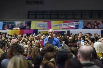 Larreta aument� la planta de estatales, aunque hab�a prometido hacer lo contrario