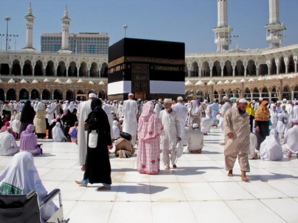 Ms de 1,6 millones de musulmanes peregrinan a La Meca