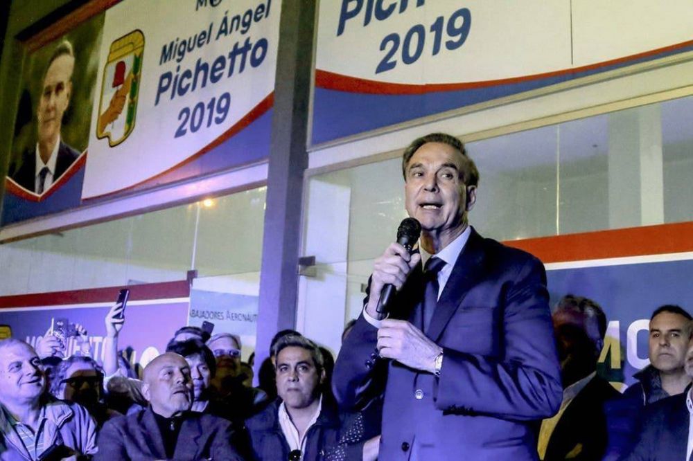 Pichetto intenta armar en Crdoba una base peronista para Macri