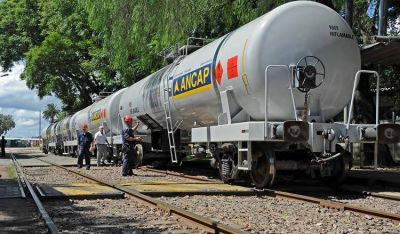 Ediles de Treinta y Tres alertan sobre posible desabastecimiento de combustible en zona norte del pa�s