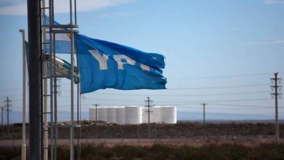 La baja del consumo de combustibles impact� en los n�meros de YPF