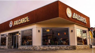Mantendr�n las fuentes de trabajo en alfajores Balcarce