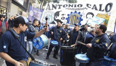 Las sider�rgicas aceptaron pagar las mismas paritarias que el resto de la actividad y se cerr� el conflicto con la UOM
