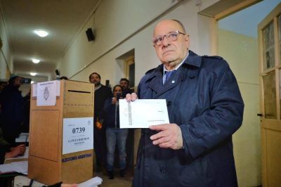 Las PASO 2019, minuto a minuto en Mar del Plata: �Estamos seguros que vamos a ganar�, dijo Arroyo al votar