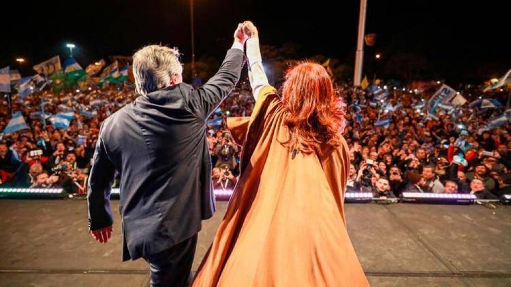 Cristina Kirchner pone en juego su capital poltico y busca volver de la mano de Alberto Fernndez