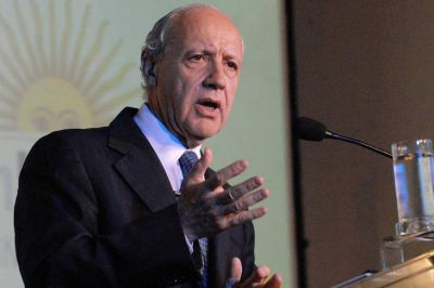 Lavagna, con la esperanza puesta en los distritos m�s poblados