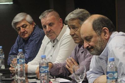 Los petroleros lanzaron su brazo poltico y apuntan a la formacin de dirigentes