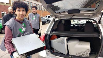 La UNLP a trav�s de su programa E- Basura donar� computadoras a escuelas de la regi�n