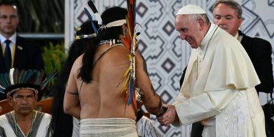 El Papa advierte que los �viri probati�, no es el tema principal del S�nodo
