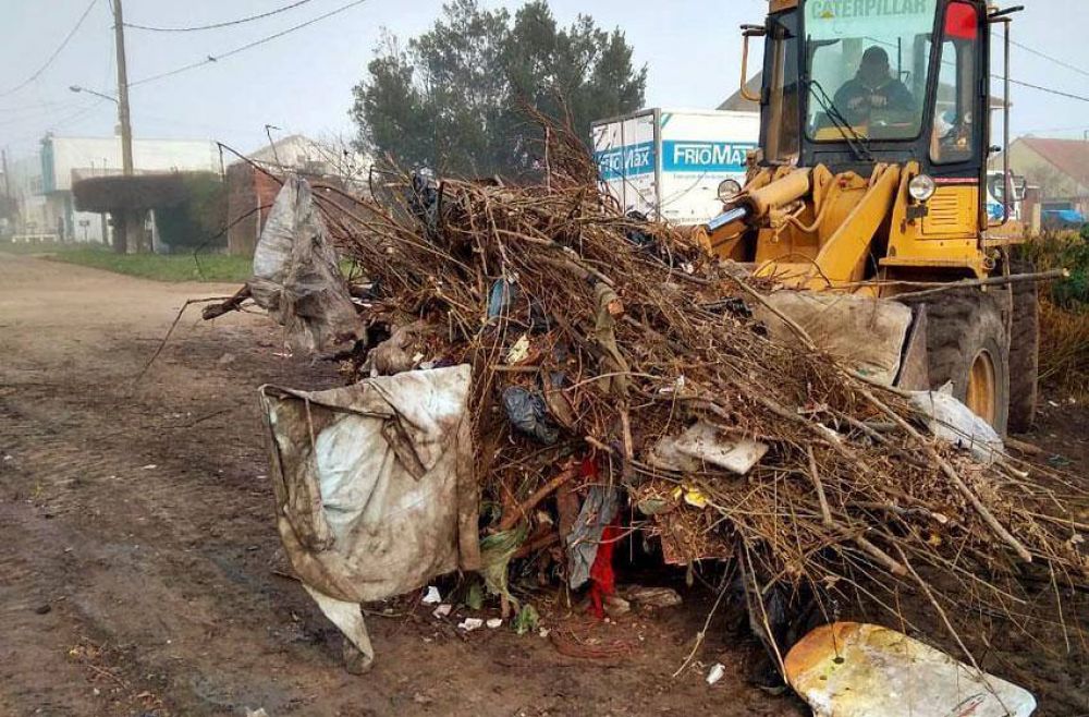En el barrio Santa Rita retiraron ms de 100 mil kilos de basura