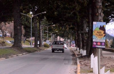 La obra del colector afectar� durante meses la Costanera de Bariloche
