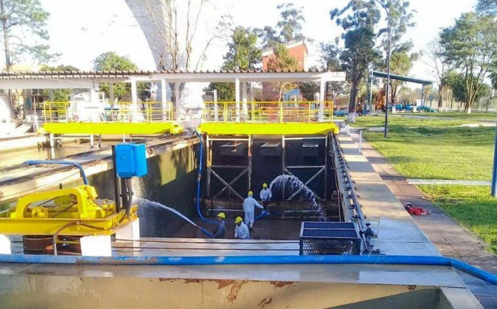 Sameep limpia las plantas potabilizadoras de la empresa