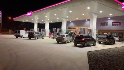 Inaugur� la nueva estaci�n de servicio Axion en el Alto de Bariloche