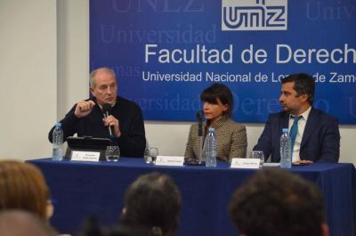Mons. Lugones: �La Patria merece un proyecto integrador�