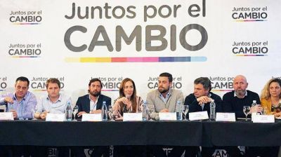 Vidal le dio va libre a los intendentes para que municipalicen su campaa en octubre