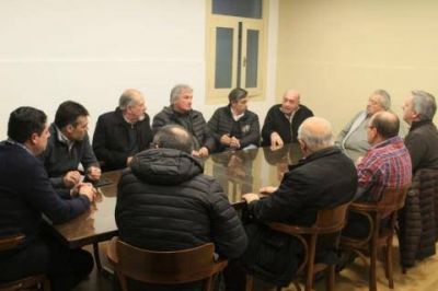 El Intendente se reuni� con representantes de la C�mara Comercial para analizar la dura situaci�n econ�mica