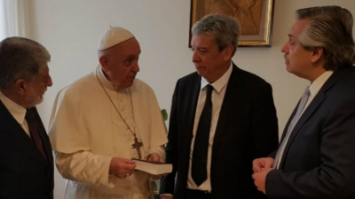 Niegan que el Papa haya contribuido a la reconciliaci�n entre Alberto y Cristina