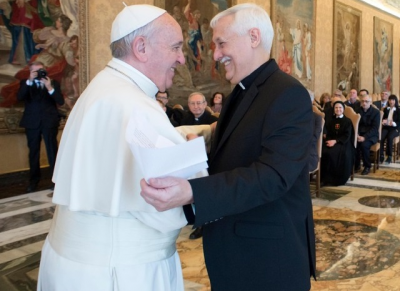 Jesuitas denuncian 