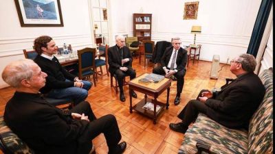 Alberto Fern�ndez empez� a reforzar su v�nculo con la Iglesia: las prioridades que se fij� para su eventual gesti�n