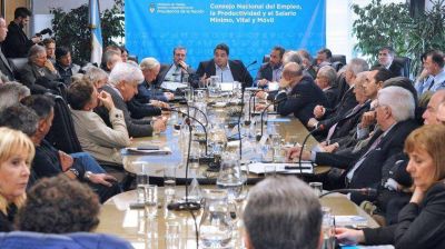 El Gobierno definir�a un aumento del 35% para el salario m�nimo