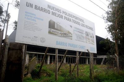 El municipio dice que buscar� terminar los polideportivos