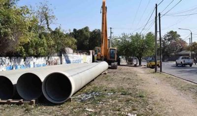 Inicia obra del nuevo desag�e pluvial Balcarce sobre la calle Viano