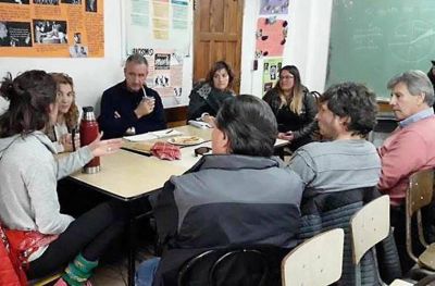 Candidatos del Frente de Todos prometen abrir todos los Estadios Polideportivos