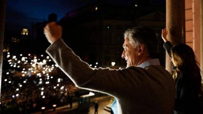 Luego de la plaza, se rompe la tregua entre Macri y Alberto