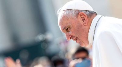El cuerpo de los cristianos es esencial en la comuni�n con Dios, afirma el Papa Francisco