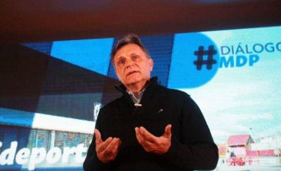Pulti acus� a Hern�n Mourelle de 