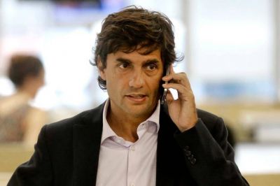 Tras verse con Melconian y Lousteau, Lacunza busca calma y d�lares