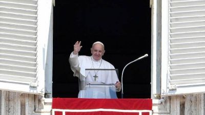 El papa Francisco qued� encerrado en un ascensor y fue rescatado por los bomberos