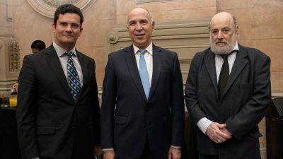 Lorenzetti quiere volver a presidir la Corte con el apoyo de los gobernadores y choca con Cristina