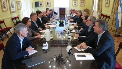 Hern�n Lacunza se consolida como una pieza central dentro del gabinete y la Mesa Pol�tica aval� las �ltimas medidas econ�micas