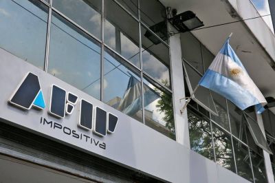 La recaudaci�n creci� 56,3% en agosto y despu�s de un a�o estuvo por arriba de la inflaci�n