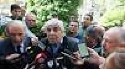 Hugo Moyano: �Estas medidas profundizan la crisis, no s� c�mo va a terminar todo�