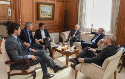 Reestructuraci�n de la deuda: Monz�, el nexo entre el oficialismo y la oposici�n
