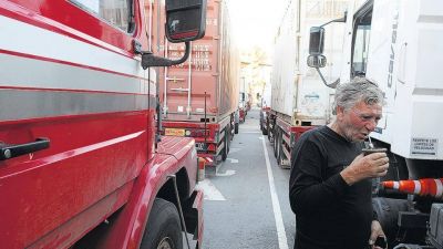 Paro de camioneros en Chubut