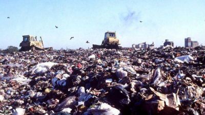 �Qu� implica la modificaci�n del decreto de importaci�n de basura? Un debate con ambientalistas, cartoneros y funcionarios