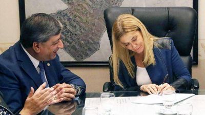 Magario se acerca al evangelismo y suma a un pastor a su gabinete