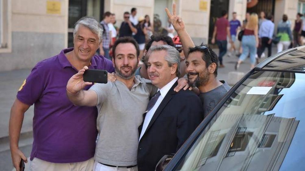 Alberto Fernndez volvi de su gira europea y habl de su relacin con Macri: 